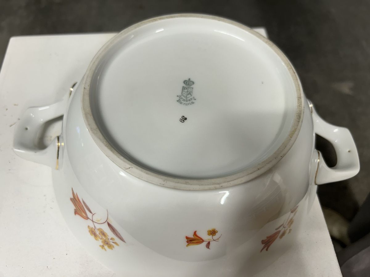 Ciotole: Suppenterrine,Winterdesign,guter Zustand – Usato da Kehrsiten venduto da fot_55m5 3
