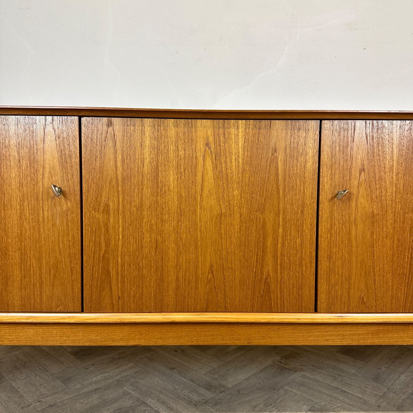 Cassettiere: Mid Century dänisches teak Sideboard – Usato da basel venduto da vintory.ch 7