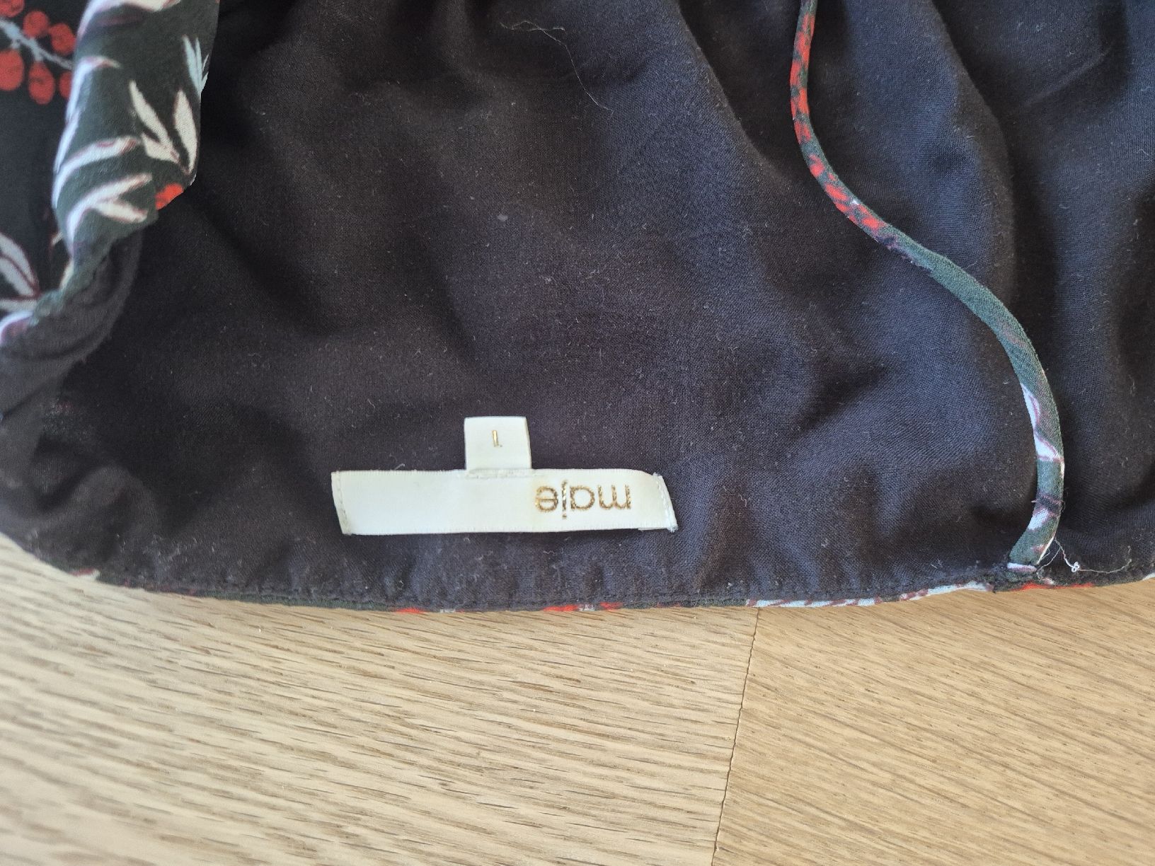 Maje Vestiti: Maje Revia Midikleid mit Blumenmuster – Nuovo (secondo la descrizione) da Faulensee venduto da edart24 5