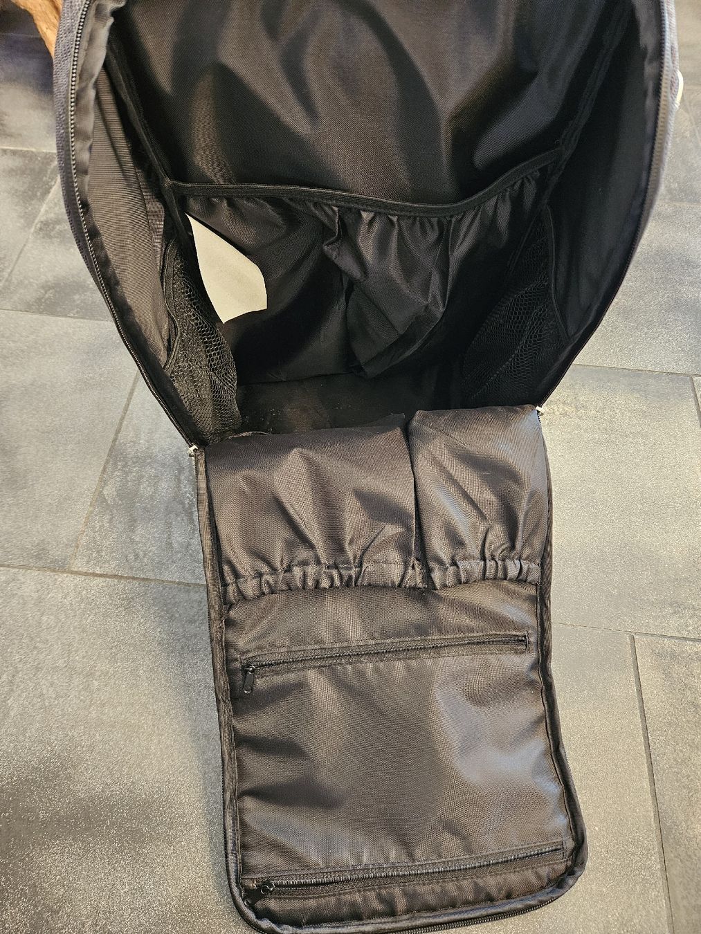 Zaini: ABC Design Rucksack Grau unbenutzt    – Nuovo (secondo la descrizione) da Ormalingen venduto da nomolnoi 4