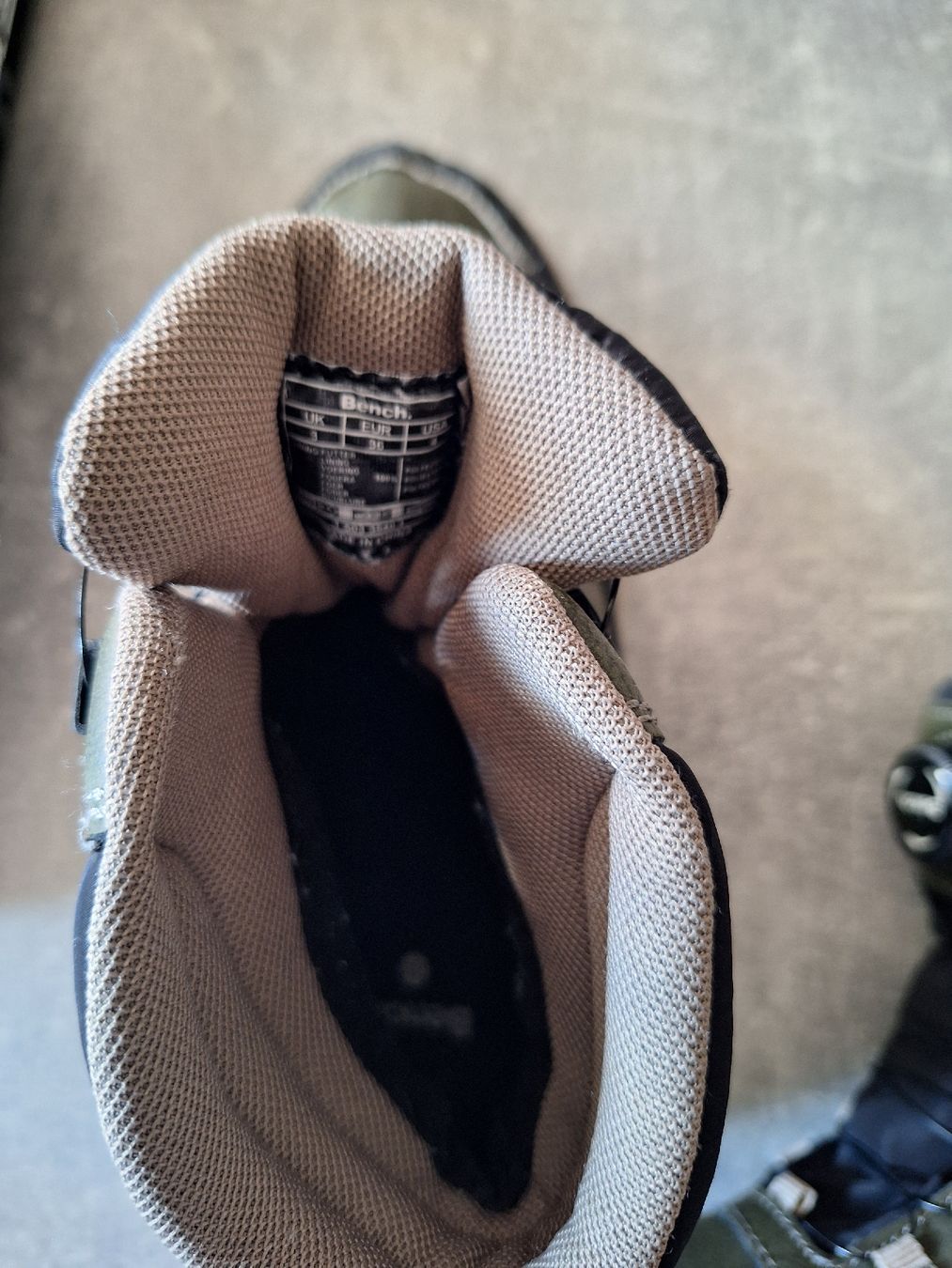 Bench Scarpe per ragazzi: Herbstschuh Grösse 36 – Usato da Egerkingen venduto da Niceli1 2