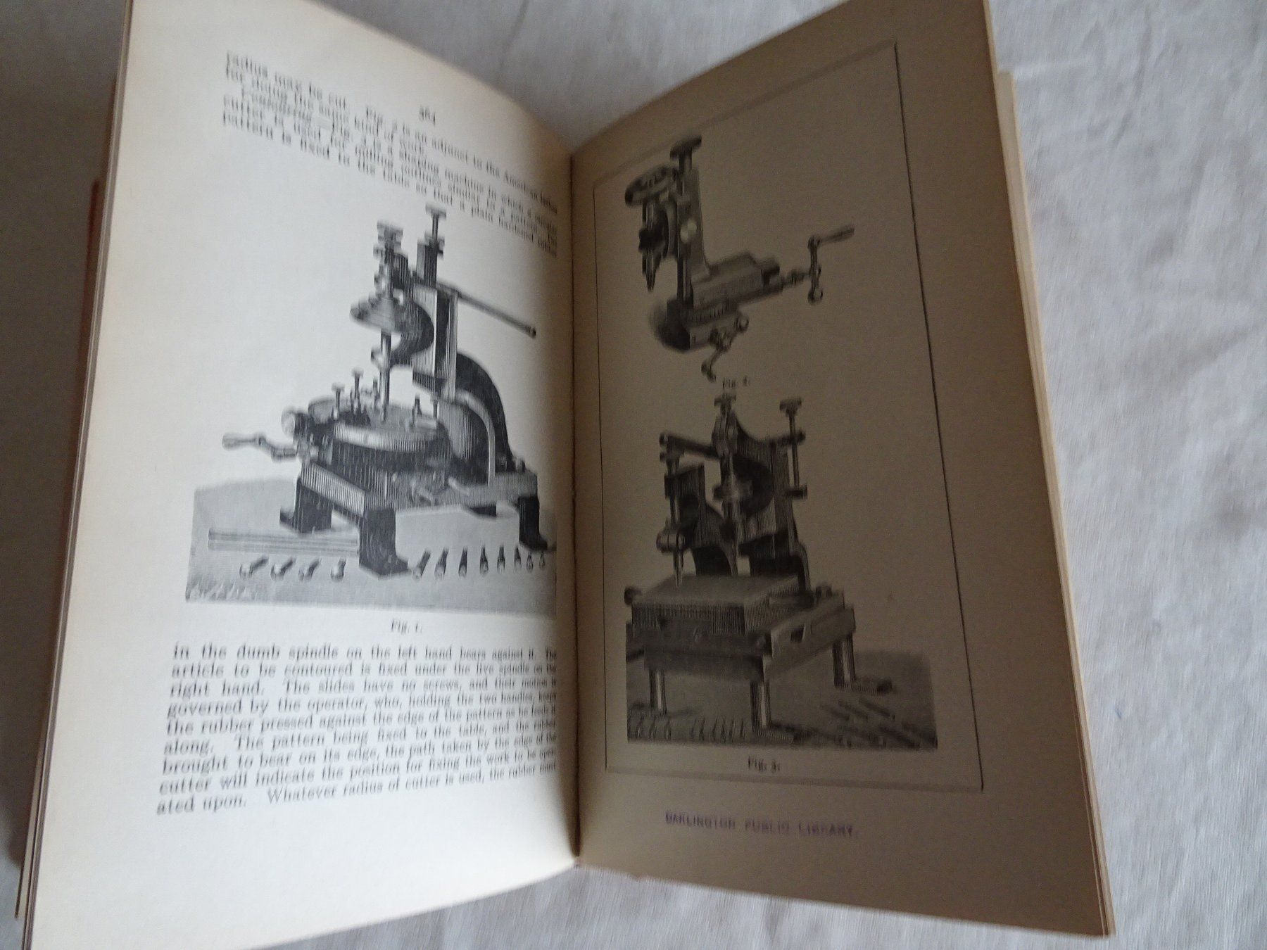 Libri: The Watch & Clock Makers Handbuch Dictionary & Guide 1922 – Usato da Siebnen venduto da niki61 7