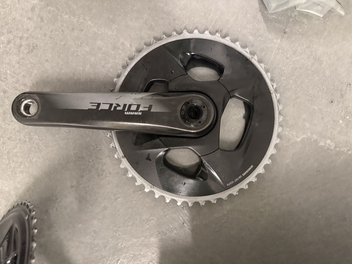 Sram Pezzi di ricambio: SRAM KURBEL FORCE D1 DUB 172.5MM 48-35  – Usato da Subingen venduto da ruf_m8tq