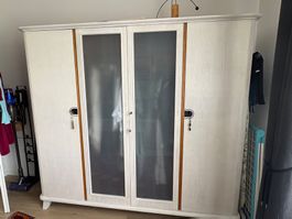 Alter Schrank