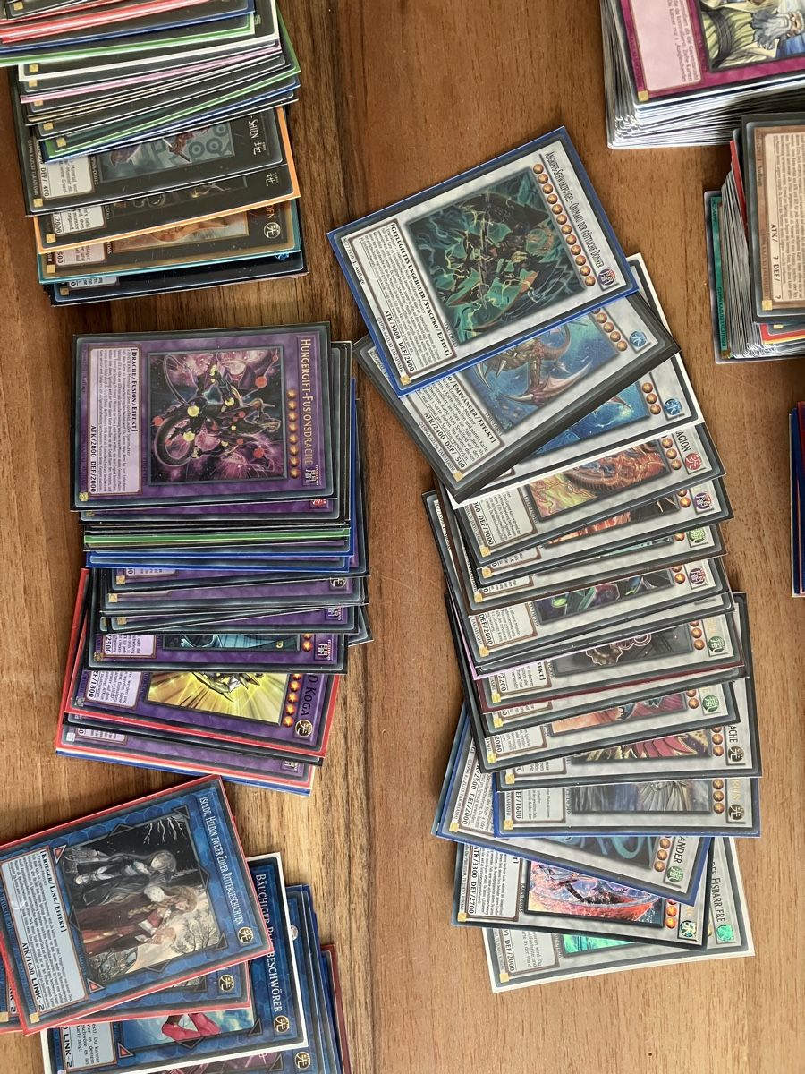 Yugioh Sammelbilder & Trading cards: Yu gi oh Kartensammlung – Gebraucht aus Burgdorf von mar_yz2h 2