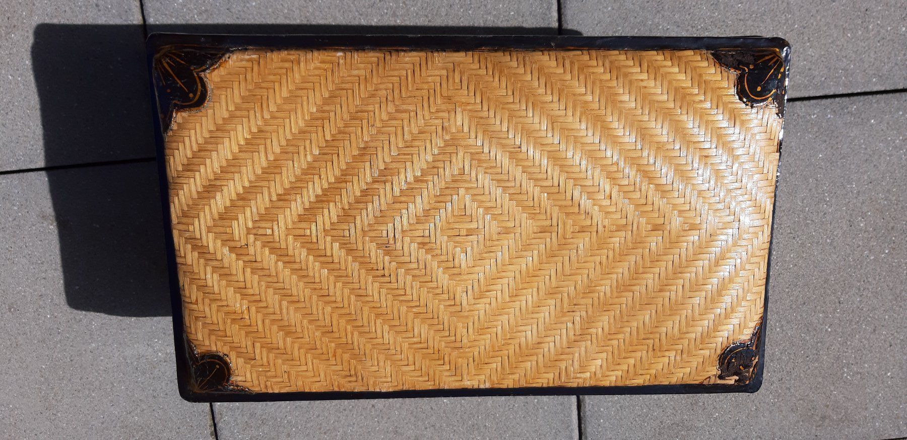 Alle Dekorationen: Antike Schatulle aus Strohgeflecht und Holz – Gebraucht aus Balterswil von Jolie6