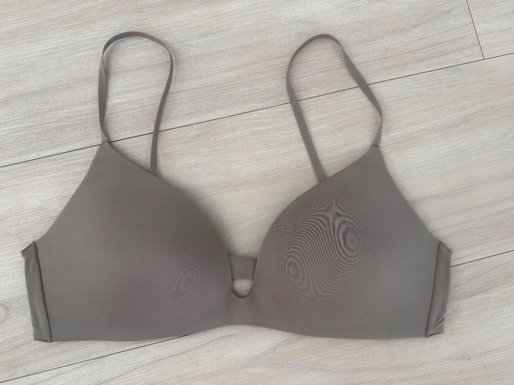 Altra biancheria intima: Damen BH in Taupe Grösse 75B – Nuovo (secondo la descrizione) da Zollikon venduto da dorean