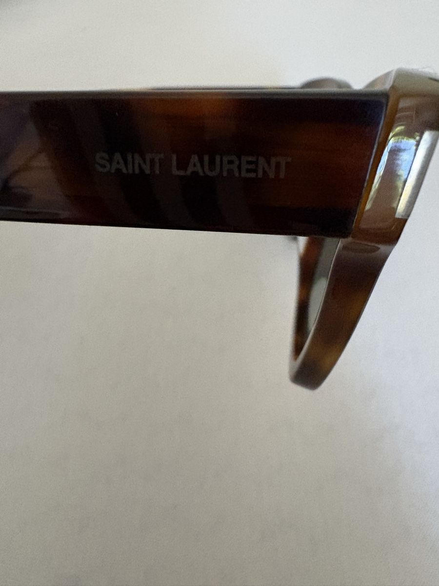 Saint Laurent Lunettes & Verres: Yves Saint Laurent Sonnenbrille – D'occasion à Meiringen par falke250 2