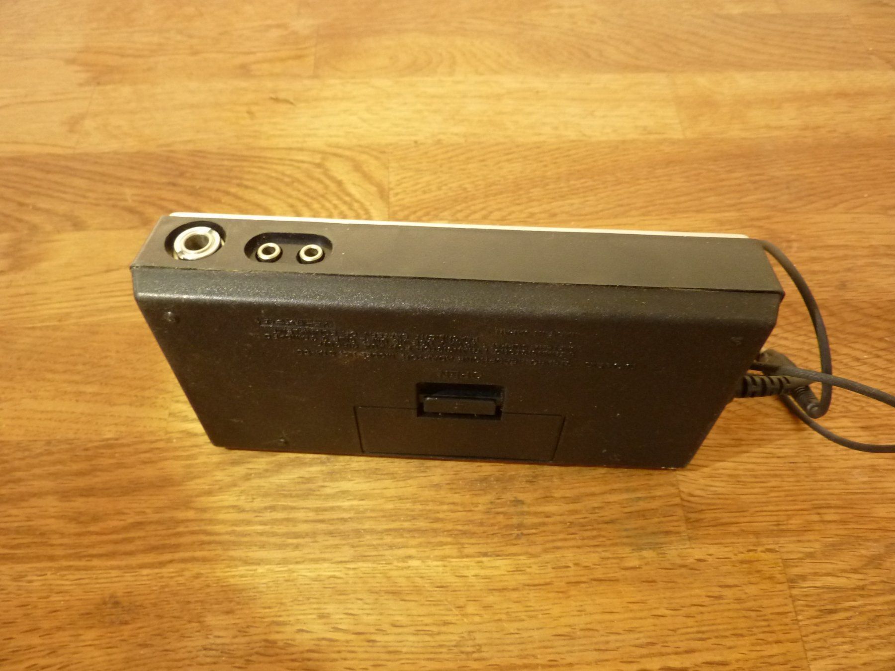 Unità & Adattatore: Stereo Headphone Adaptor STA-60 – Usato da Hochfelden venduto da swissice 2