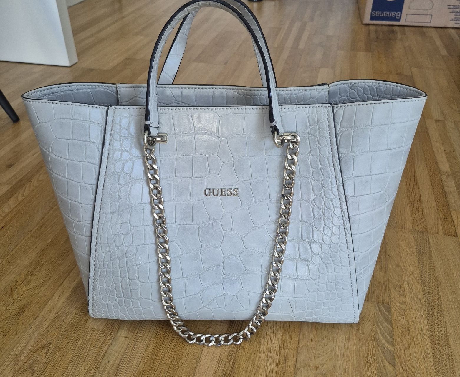 Guess Borse da donna: Guess Handtasche – Usato da Aarberg venduto da Tam-20 1