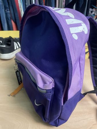 Lila Nike Kleinkinder Rucksack