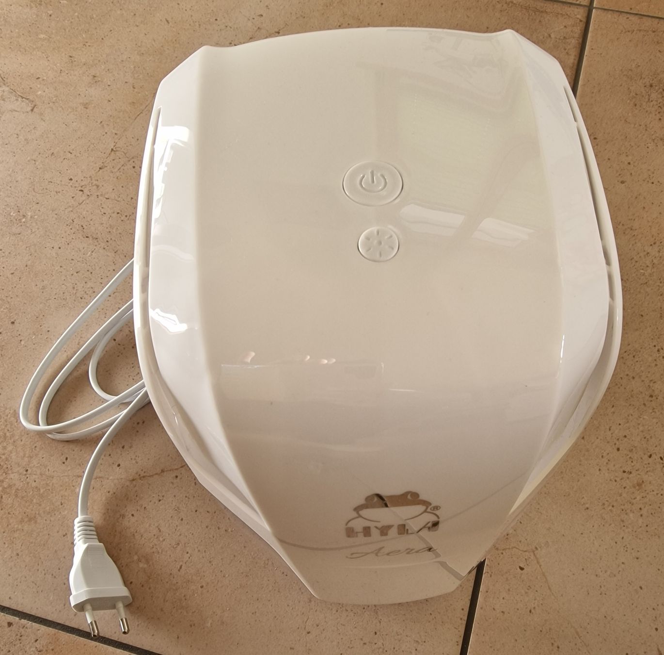 Hyla Purificatori d'aria: HYLA AERA 2 White – Nuovo (secondo la descrizione) da Frutigen venduto da Maqua 3