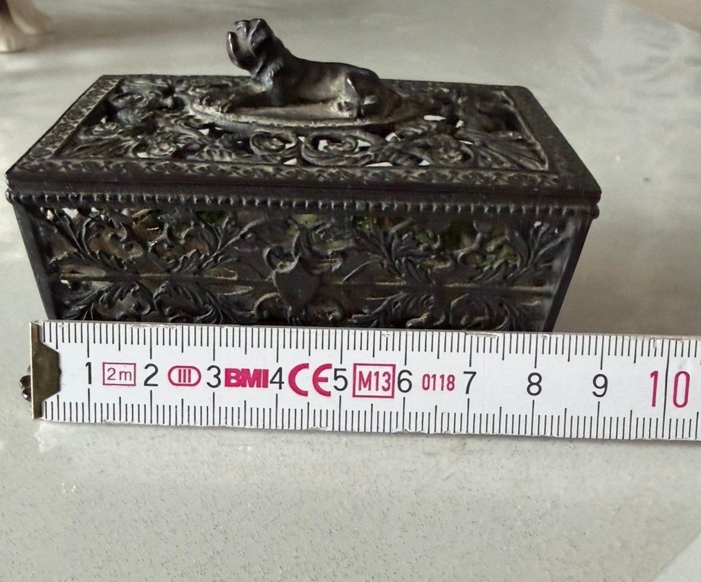 Barattoli: Kleine alte Bronze Schmuckschatulle Dose Box – Usato da Etoy venduto da Diadefin 7