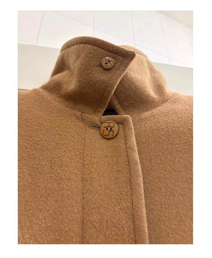 Cappotti: RITZ SADDLER Mantella Vintage – Usato da Baar venduto da dib_tw56 7