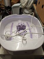 Fussbad Gerät weiss violett mit Massagefunktion gebraucht