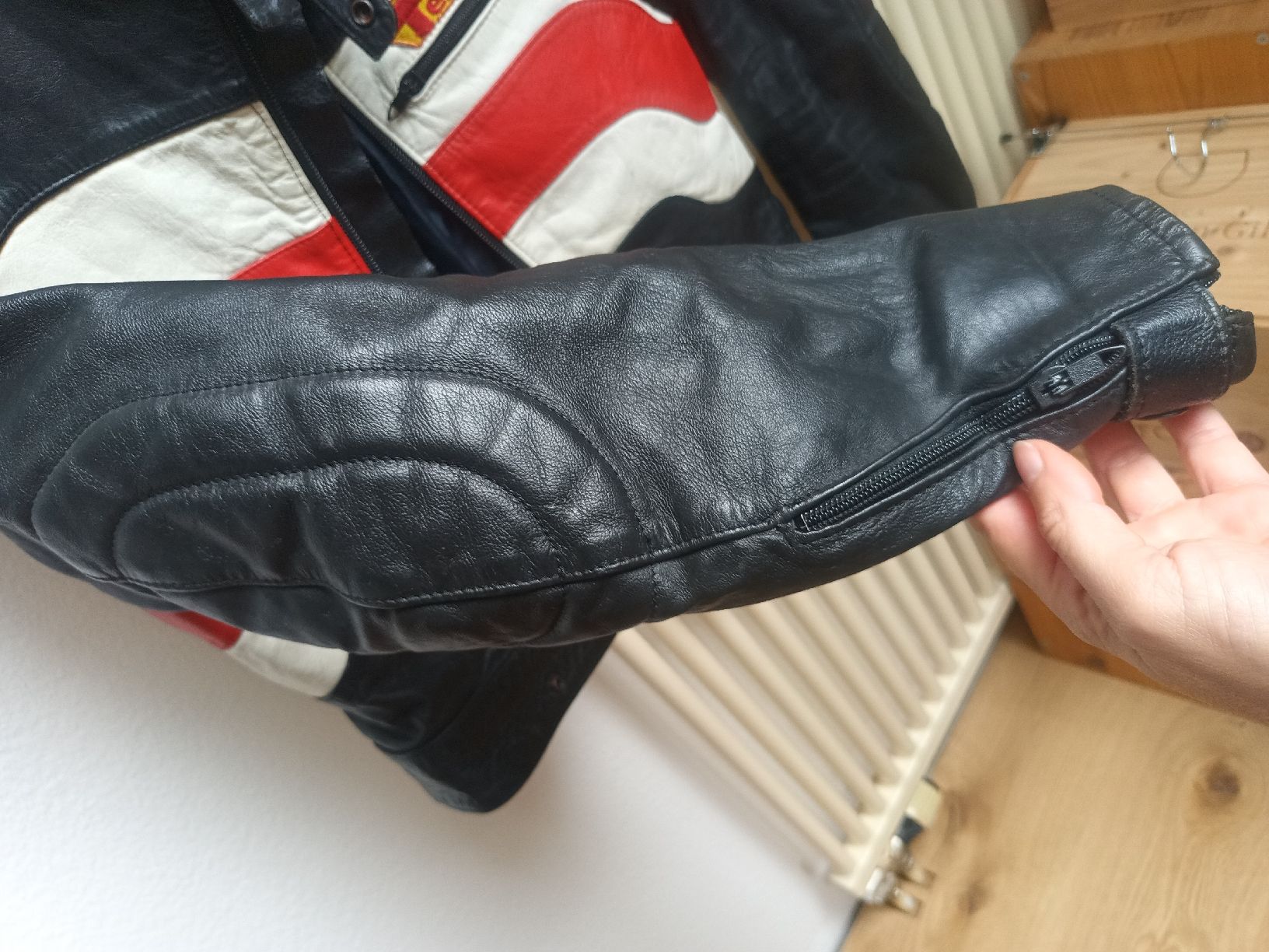 Giacche: Leder Jacket M Töff – Usato da Dübendorf venduto da selestrine 4