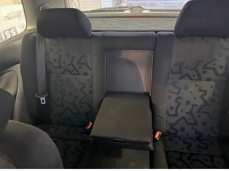 VW Automobili: Vw Golf 4 – Usato da Rossrüti venduto da PRAG90 3