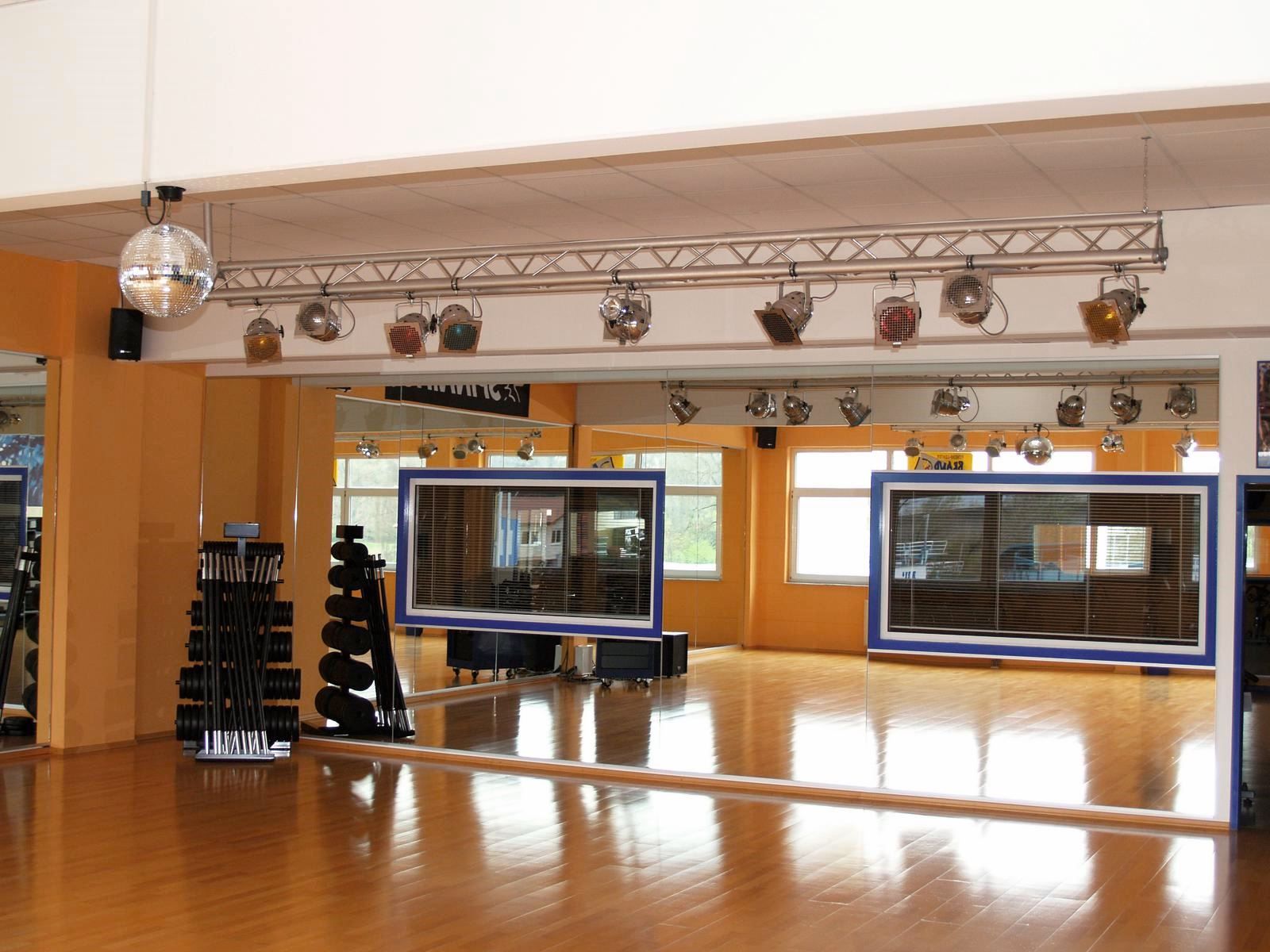 Illuminazione & Effetti luce: PAR 36 Pinspot mit Stecker, silber – Nuovo e nell'imballaggio originale da Däniken SO venduto da Profog1 3