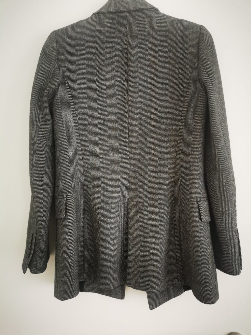 Zara Completi & Tailleur: Zara Blazer, Grau, XS – Usato da Niedergösgen venduto da lil_s6k8 1