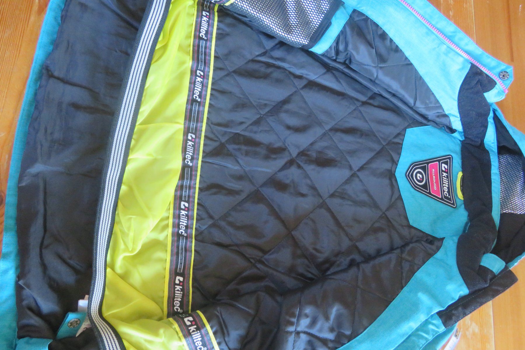 Killtec Giacche & Cappotti: Skijacke Killtec Gr.152/top Zustand plus eine Jacke gratis – Usato da Steckborn venduto da Bibendum02 3
