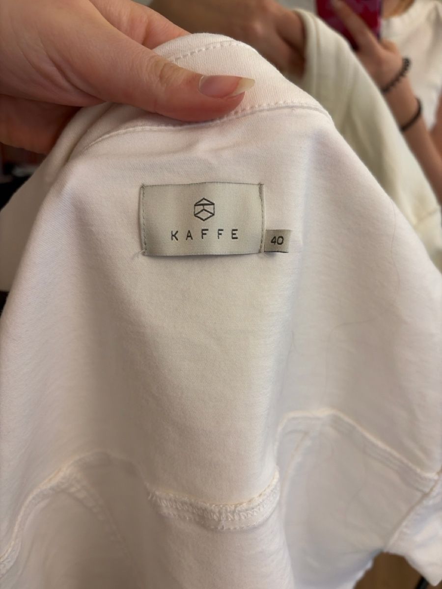 Giacche: weisse Jeansjacke – Usato da Wettingen venduto da liv_k2bp 2