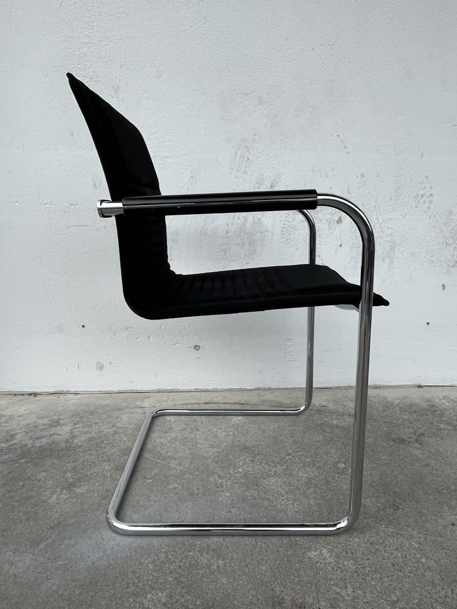 Knoll Sedie: 1 Knoll ArtCollection Freischwinger – Usato da Bern venduto da fotolog111 7