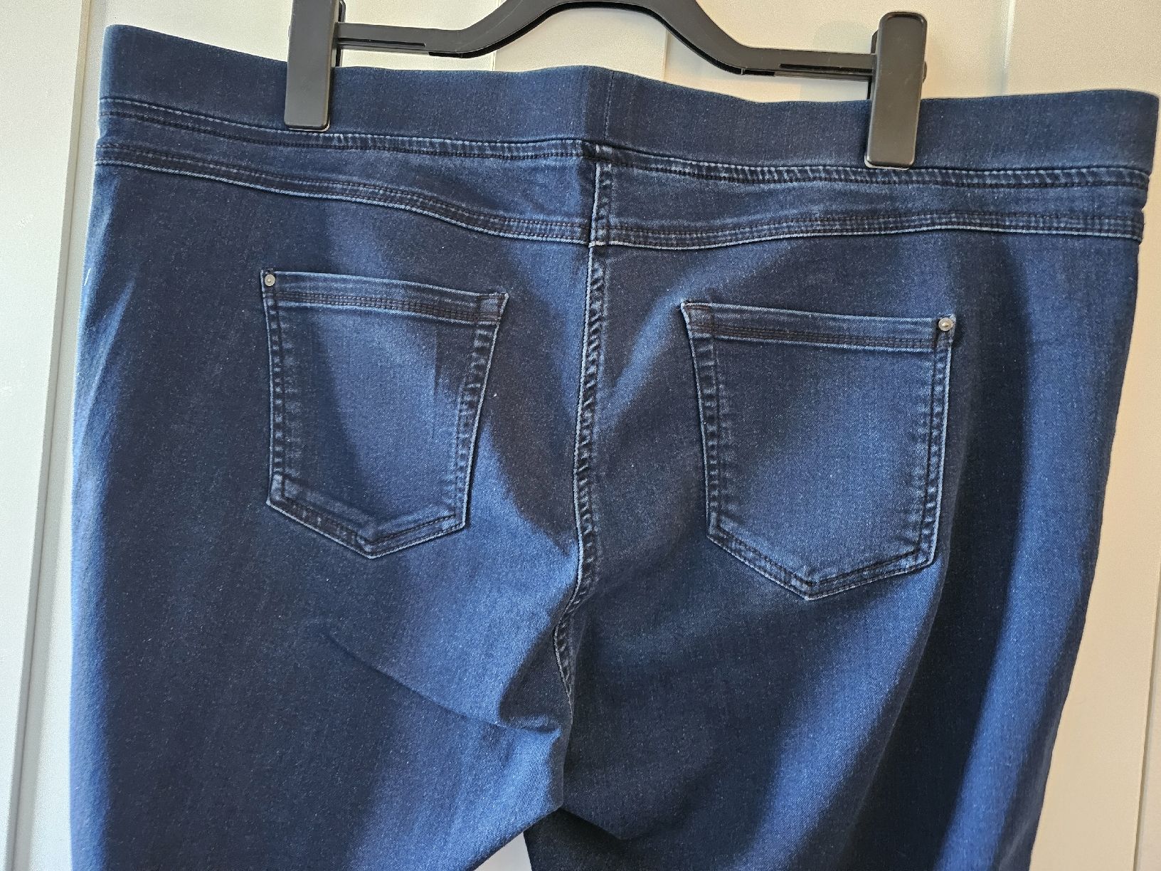 C&A Jeans: Modische Schlupf-Jeans von "C&A" Gr. 50/52 PlusSize – Gebraucht aus Münchenbuchsee von babilibern 5