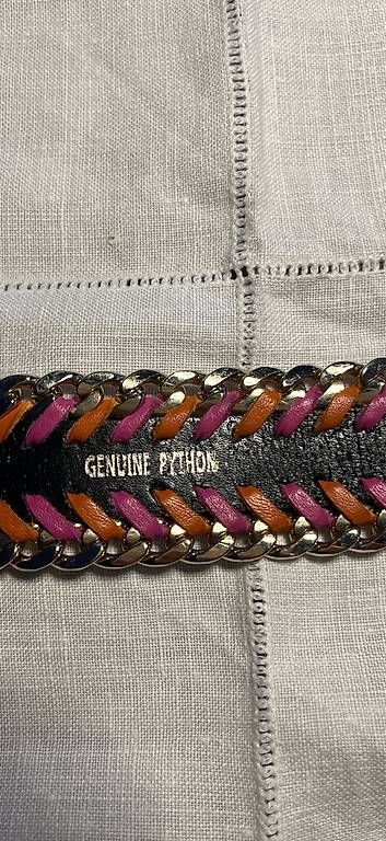 Bracciali & Braccialetti: Echtleder (Python)  Armband mit goldenen Kettendetails – Usato da Maienfeld venduto da Mity88 1