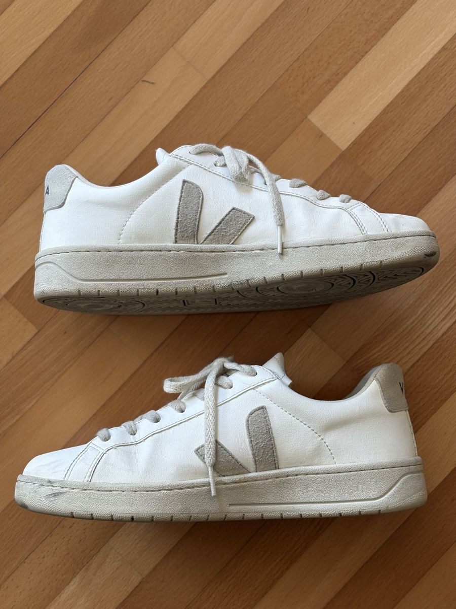Veja Scarpe da uomo: Veja V12 Grösse 43 Extra White/Light Grey – Usato da Zürich venduto da Stravag 2