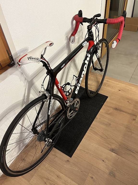 Velos: Vélo de course Bianchi 928 Carbone  – Gebraucht aus Ardon von ren_nzy8 1