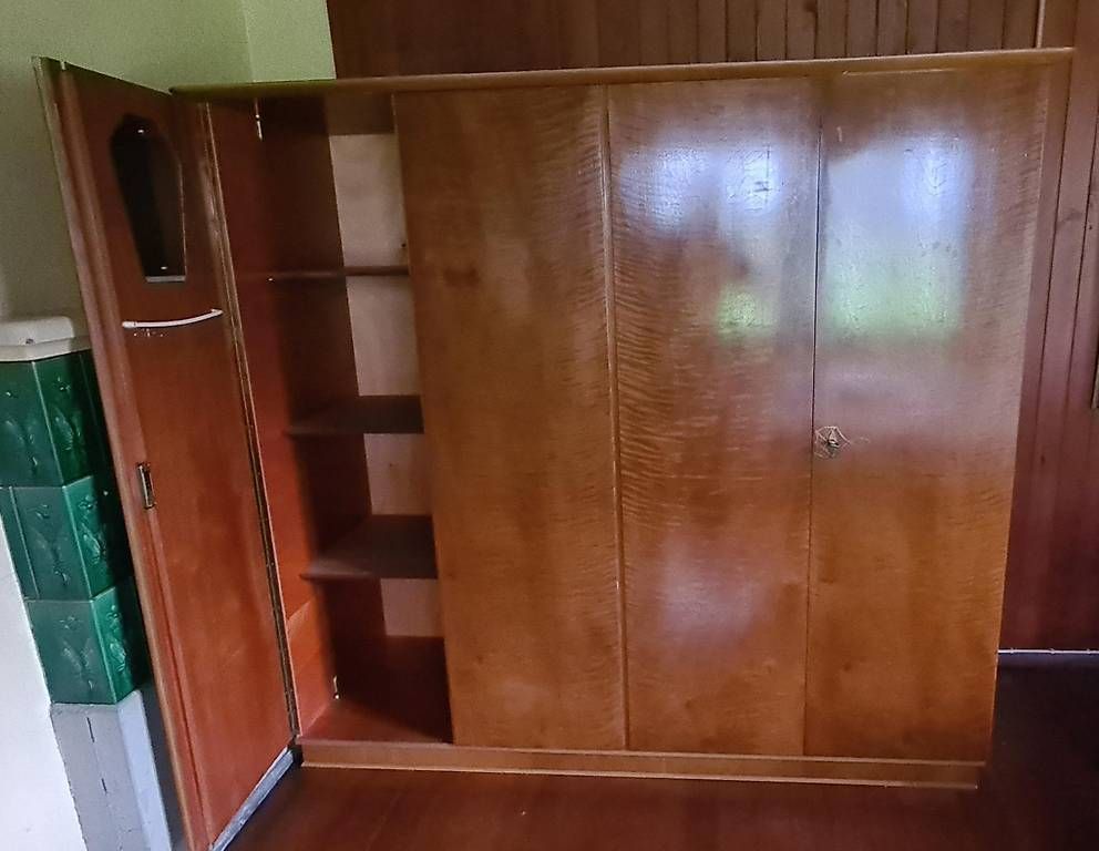 Letti: Schlafzimmermöbel – Usato da Leissigen venduto da domino55