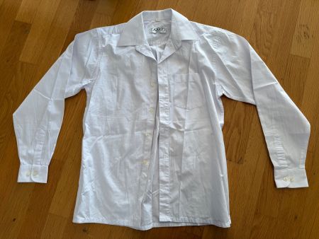 Neues A.M.J Hemd für Knaben Grösse 140