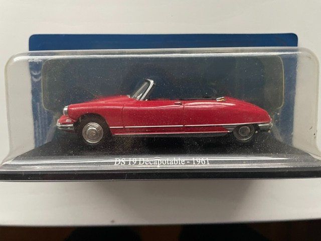 Citroën Modellini d'auto: Citroen DS 19 , decapotable , 1/43 – Nuovo e nell'imballaggio originale da Ursy venduto da DK8