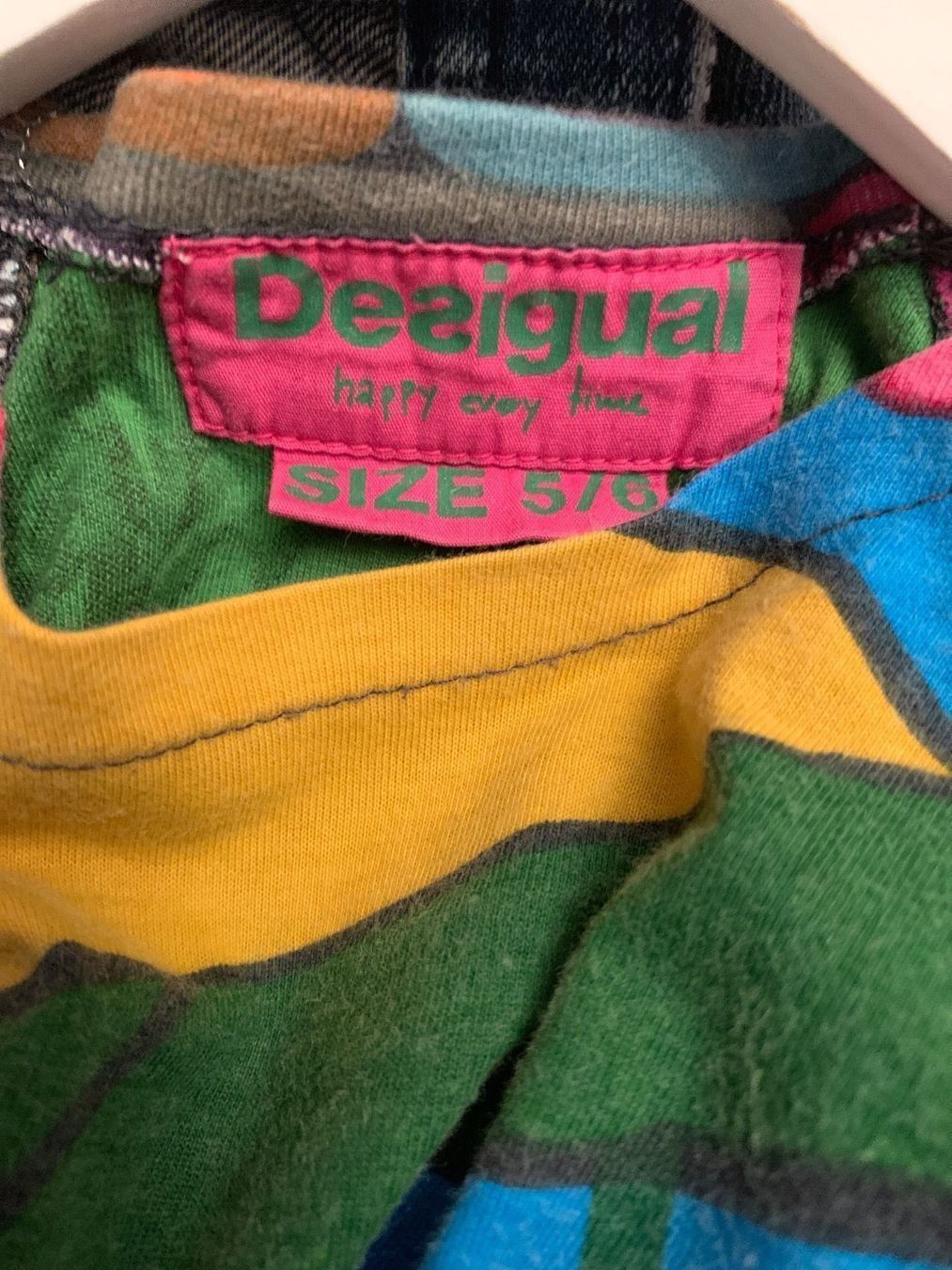 Desigual Vestiti & Gonne: Desigual robe 5/6 ans – Usato da La Croix (Lutry) venduto da fashionclub01 2