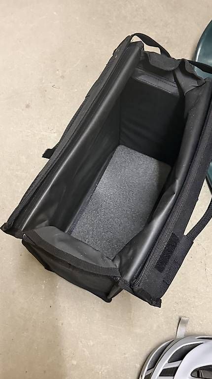 Taschen: Velo Gepäckträgertasche – Gebraucht aus Reinach BL von asi_ffz5 1
