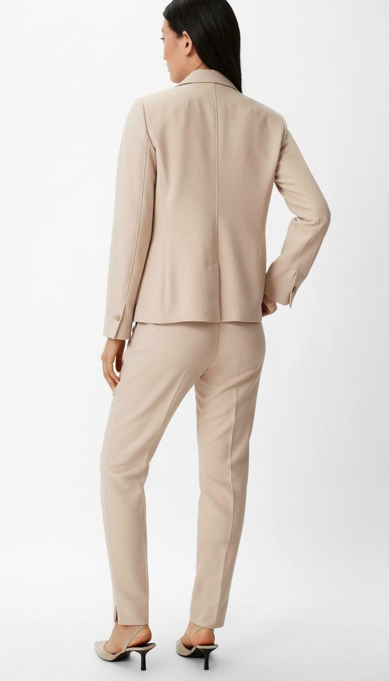Comma Ensembles & Tailleurs: Comma Anzug beige Gr. 36 – D'occasion à Regensdorf par secondchancefashion 1
