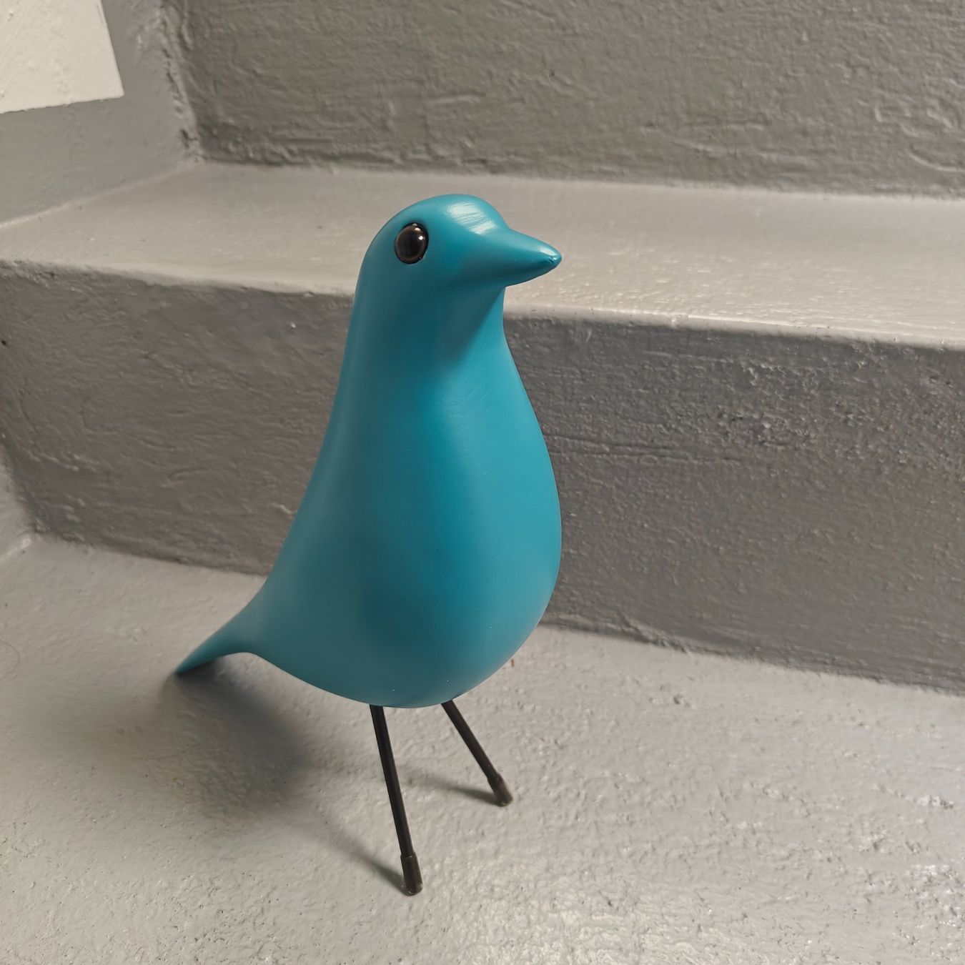 Tutte le decorazioni: Vitra Home Bird Replika – Usato da Attikon venduto da VintageSaleTeam