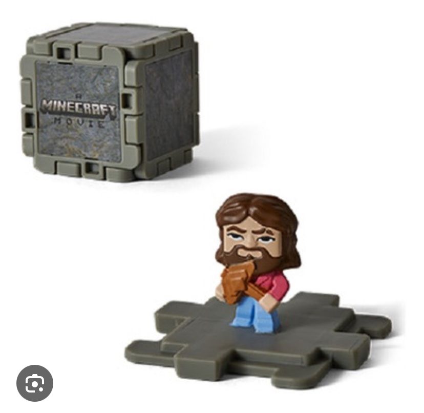 Mc Donald's Giocattoli: Mc Donalds Minecraft Grey Stone Block Garrett – Nuovo e nell'imballaggio originale da Vinelz venduto da Ricardo-Jo 1