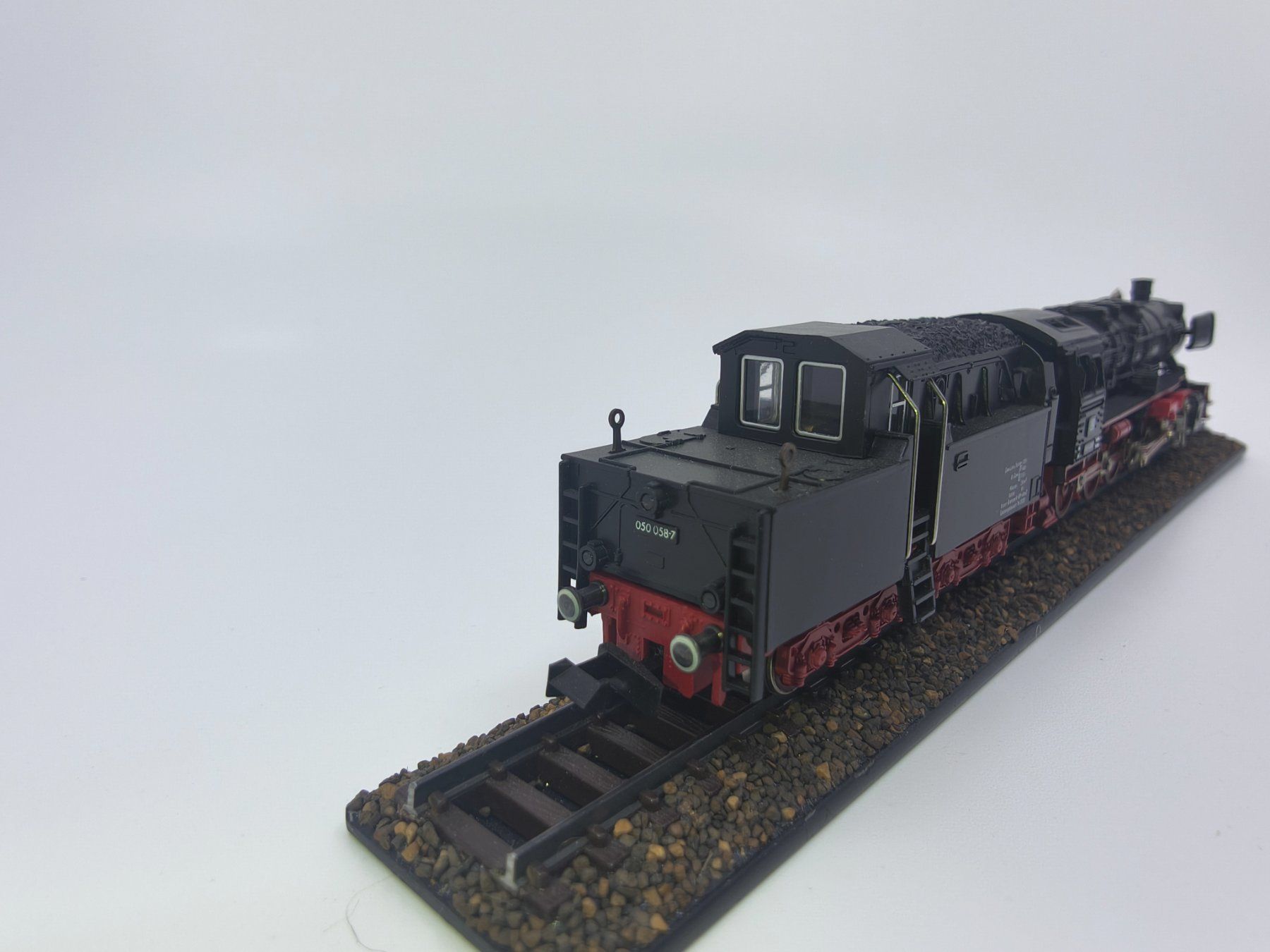 Fleischmann Modellini di ferrovie: Fleischmann, BR 050 0587-7, Analog – Usato da Wangs venduto da mobacom 3