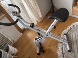 Heimtrainer/Velo für Fitness Zuhause
