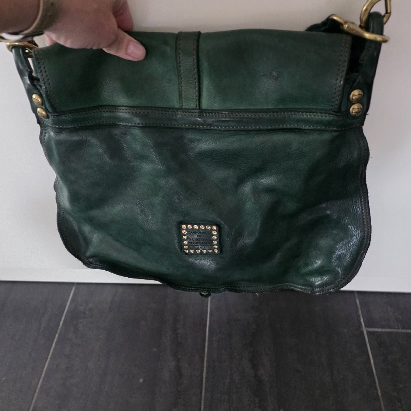 Campomaggi Borse da donna: wunderschöne grüne Ledertasche von Campomaggi  – Nuovo (secondo la descrizione) da Rickenbach b. Wil venduto da diepe 2