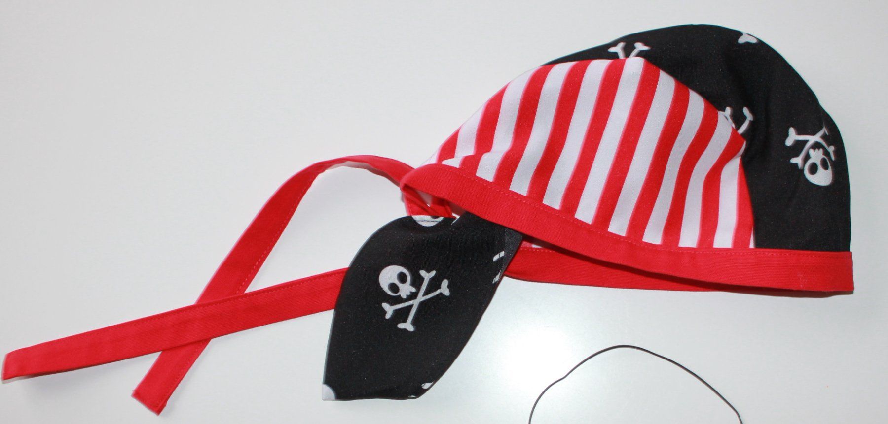 Kostüme: Costume pirate / Pirat t. M – Neu und originalverpackt aus Peseux von CoolShoping 6
