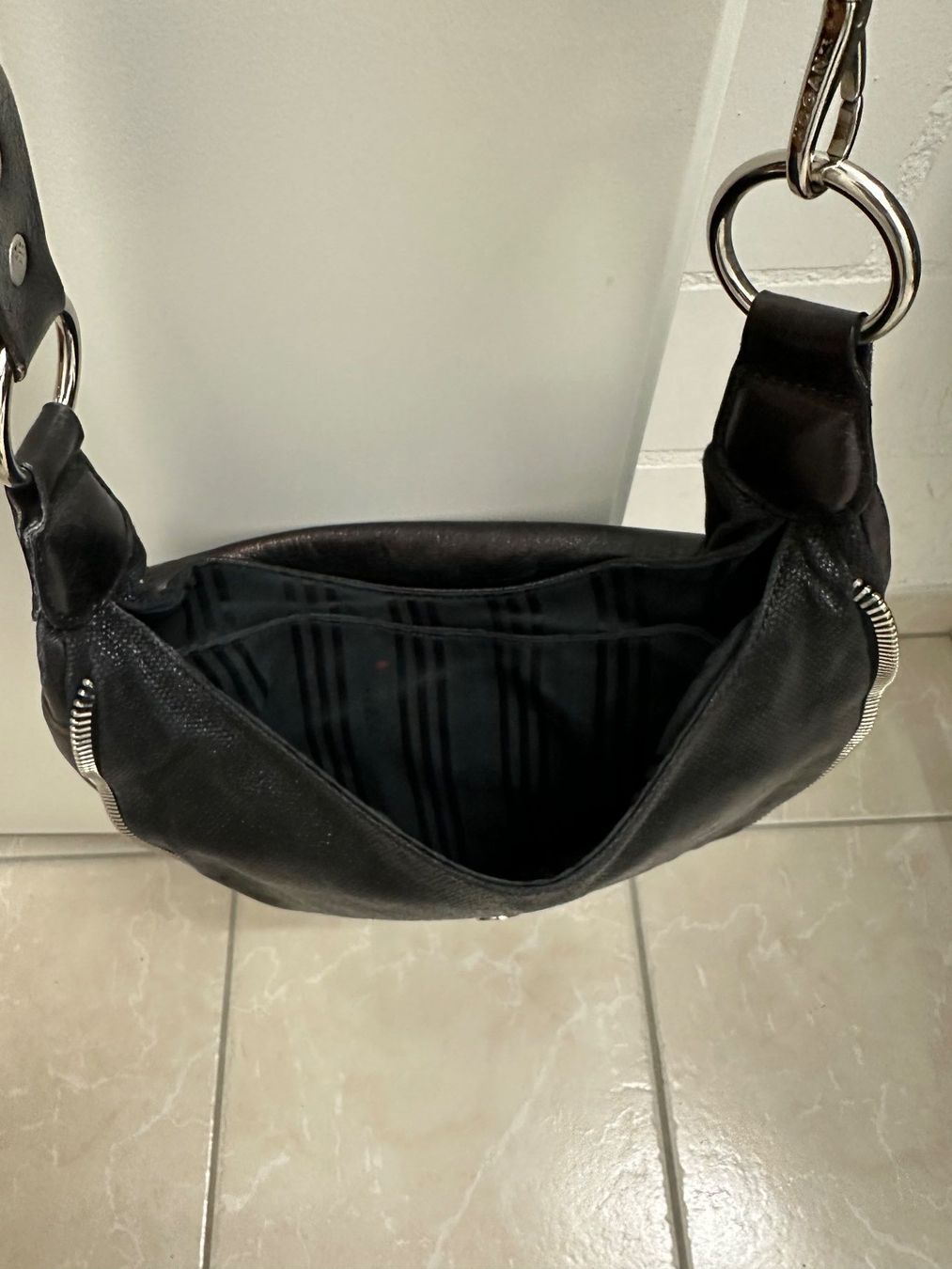 Hogan Borse da donna: Damentasche Hogan – Usato da Kuesnacht ZH venduto da Lacatitus 6