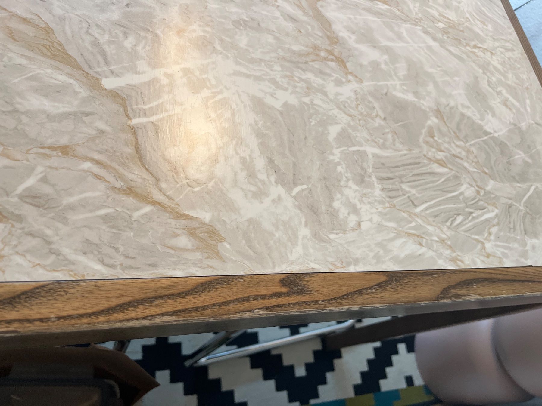 Tavoli: Esstisch Holz/Marmor – Usato da Tuggen venduto da Tantas 7
