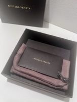 Bottega Veneta Box mit Staubbeutel & Karte