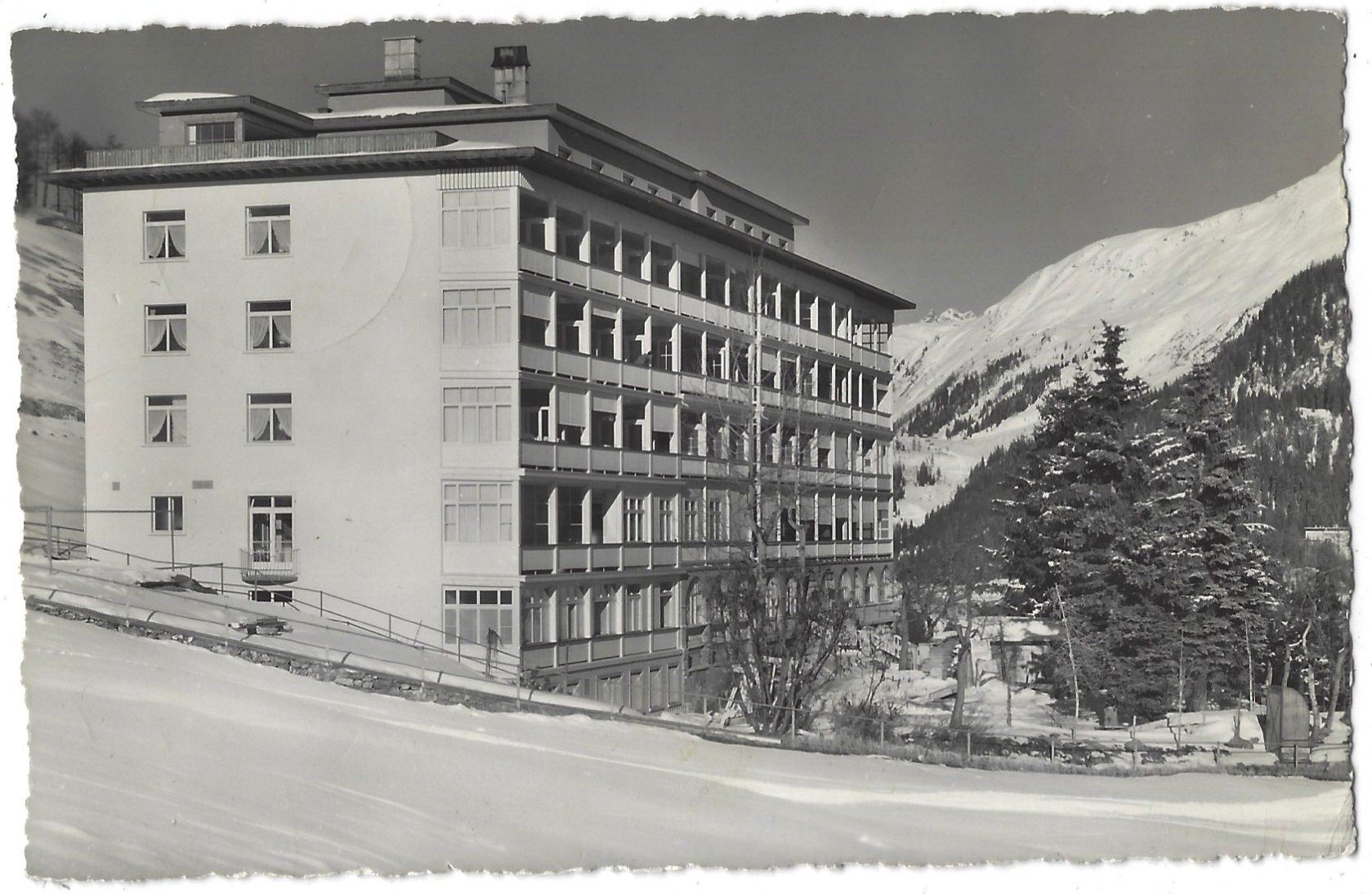 Cartoline postali: Sanatorium   A l b u l a ,   Davos-Dorf – Usato da Bütschwil venduto da Jackson1A