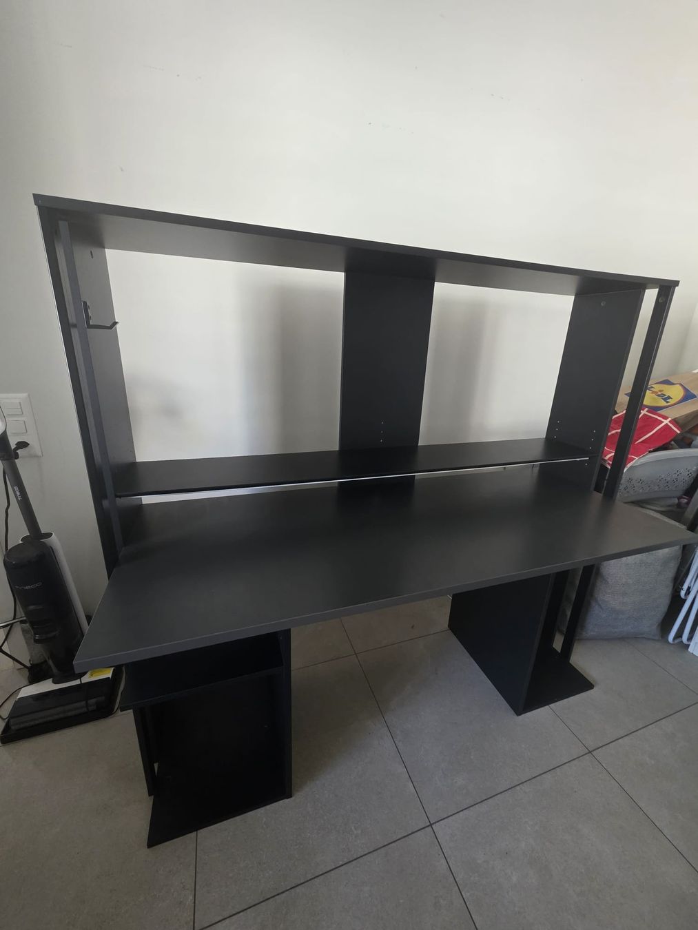 Conforama Scrivanie: Scrivania Gaming – Usato da Bellinzona venduto da AndreaMartinovic