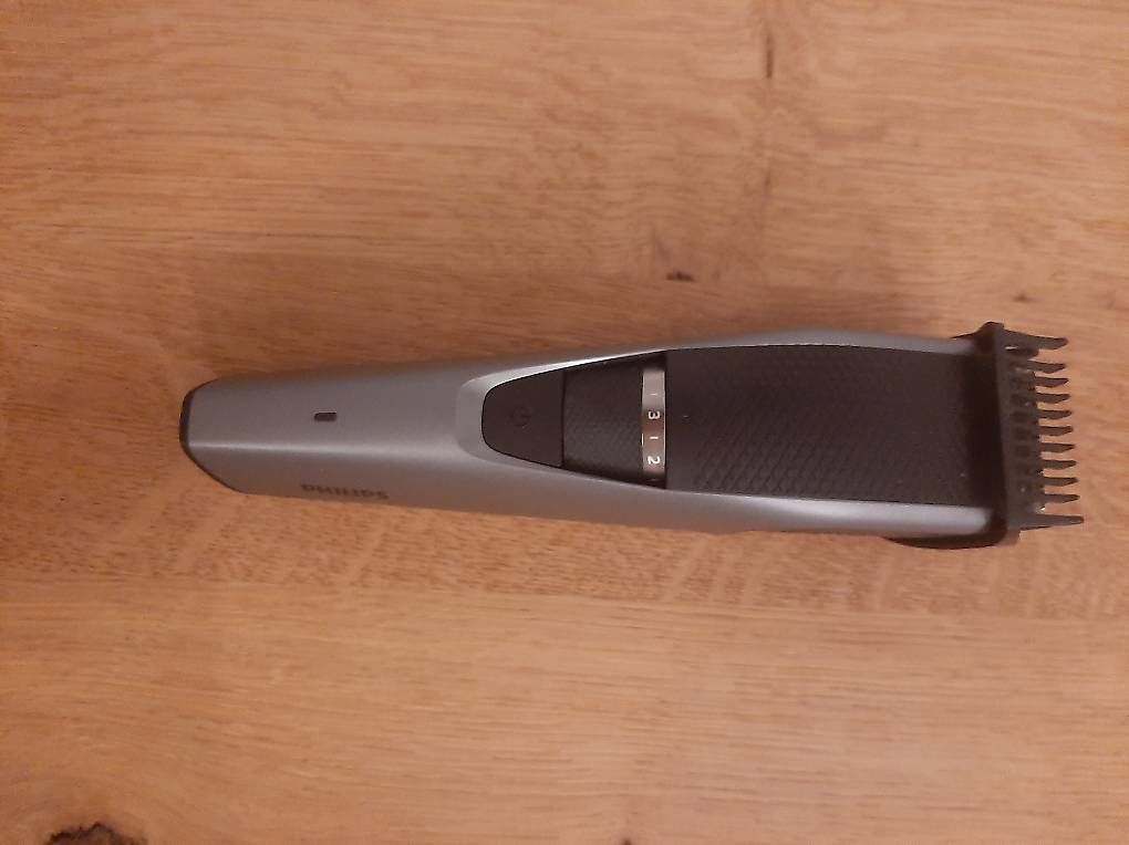 Philips Rasoi & Lamette da barba: Philips Rasierer/Trimmer – Usato da Rothenthurm venduto da Michele_1967 1