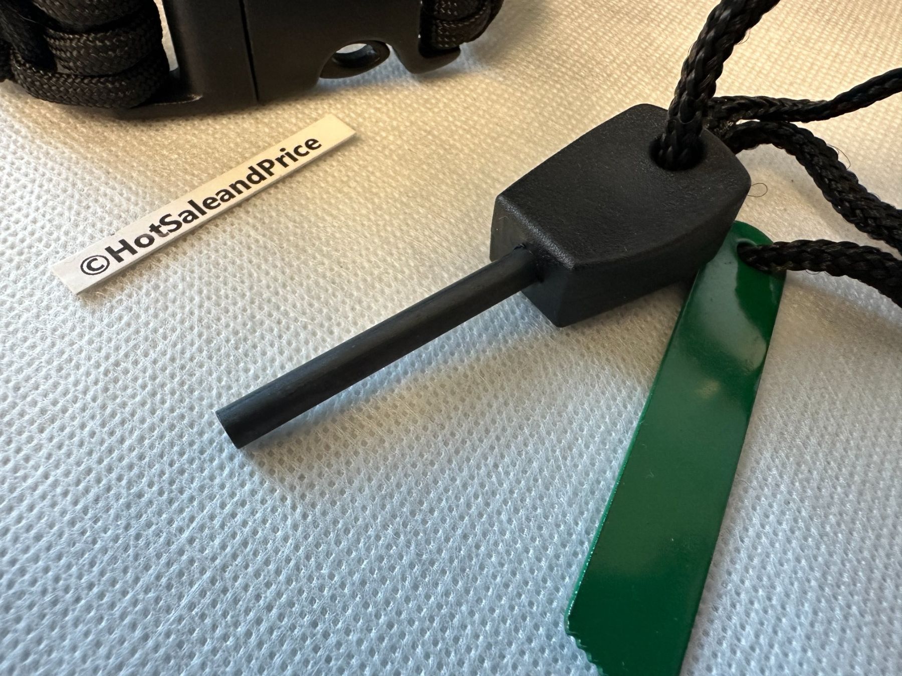 Guinzagli & Collari: Paracord Rettungsseil,Set mit Feuerstein – Nuovo e nell'imballaggio originale da Courlevon venduto da HotSaleandPrice 3