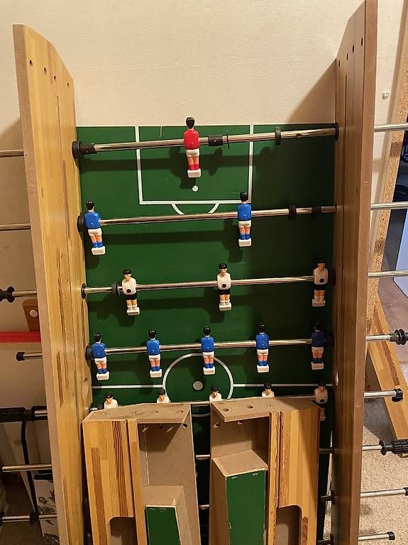 Spiele: Tischfussball – Gebraucht aus Lenk im Simmental von antoniawanda 1